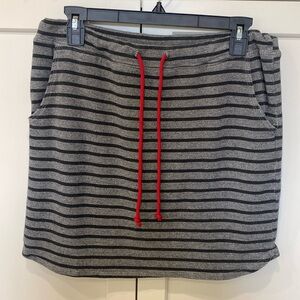 Sundry Skirt size 2